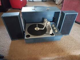 Q-1466 Philco Vintage Portable Suitcase Record Player Tested Read