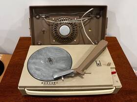 Ga3310 Philips Vintage 1964 Phillips Ga 3310 Portable Record Player - Nos Cart/stylus Belt