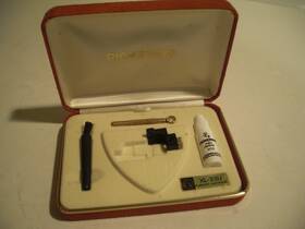 Xl-33u Pickering Vtg Turntable Cartridge/stylus Storage/cleaning Kit No Stylus