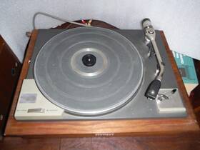 Pl-31 Pioneer Vintage Turntable Manual Belt-drive Wood Cabinet Operates-no Sound