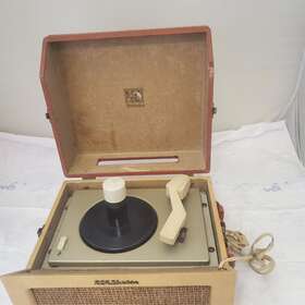 8-ey-31he Rca Victor Record Player Model Ke
