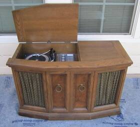 Sc267bt Rca Vintage 1968 Sylvania Stereo Console Record Player Am Fm Radio