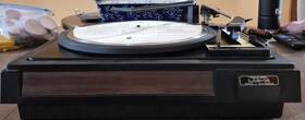Lab-14 Realistic Vintage Record Player Turntable Black Wood Finish