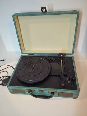 M435 Rohs Suitcase Record Player 3 Speed Model
