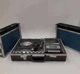 G2915nk Sanyo Vintage 4 In 1 Stereo Case