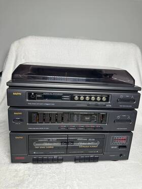 Gxt929u Sanyo Stereo Music System Turntable Cassette Deck Vintage Untested