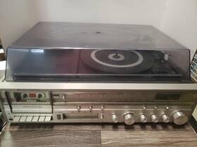 132.91971050 Sears Am Fm Stereo System Electronic Frequency Display Tape Player 8-track