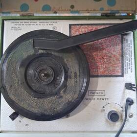 390.323700400 Sears Solid State Record Player 8-track Portable Vintage Needs New Plate