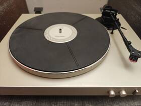 T-30c Shure Harmon Kardon Vintage Turntable With Cart& New Belt Works Sounds Great