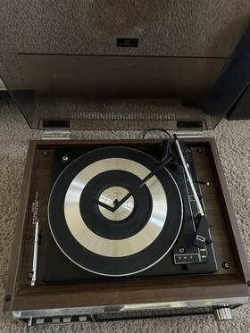 Hp-310 Sony Hg-310 Stereo System Record Player Am-fm Radio Comes With Top