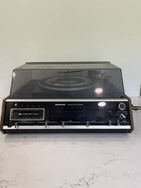 5765 Soundesign Vintage Am Fm Stereo Receiver 8-track Recorder Turntable Untest