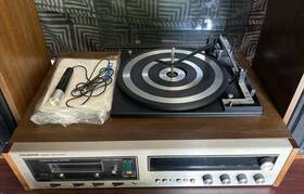 Cst-5735 Sylvania Bsr Cst5735 8 Track Am/fm Stereo Receiver And Turntable Record Player