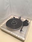 681eee T55c Harman Kardon Turntable With