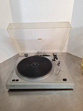 8371 Teknika Turntable #8371 - Parts Or Repair