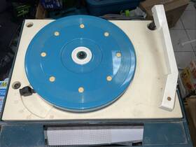 C-1202 Telex Phonola Portable Record Player Model Tested Works Read Green Old