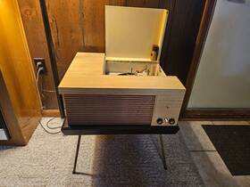 8575511200 The Voice Of Music Atomic Era V-m Model 560a Vacuum Tube Record Changer Restored