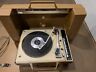 V938 Ge Neral Electric Wildcat Record Player Vinta Nice