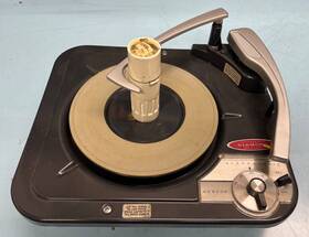E-186-9 Webcor Stereo Record Changer