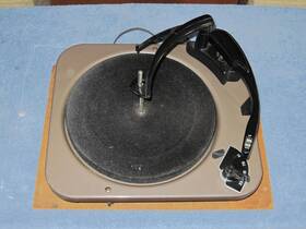 735g5 Webster Chicago 736g5 Webcor Record Changer And Pianissimo Cartridge From 54 Magnavox Tube Console