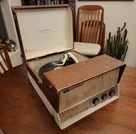 H-45-ac-1a Westinghouse H45ac1a Suitcase Vintage Record Player Powers On But Needs Repair