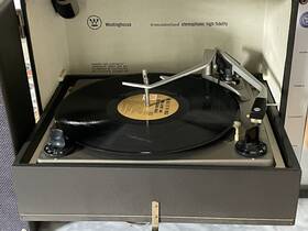 H107acs1 Westinghouse Portable Record Player Works All Original Model Super Rare