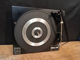 169-467 Zenith Micro Touch 2/g Record Player 4 Speed -16 33 45 78 Untested