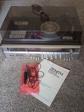 Is4070 Zenith Vintage Integrated Stereo System Phonograph Cassette Tape Mic