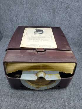 L566 Zenith Vintage Cobra-matic Phonograph And Radio For Parts Or Repair