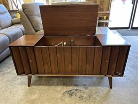 Mm2604-4 Zenith Mid-century Modern Stereophonic High Fidelity Record Player Am/fm Tuner