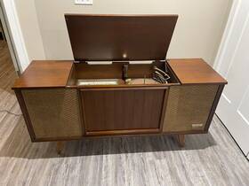 St1970t Zenith Vintage Stereophonic Console Stereo Turntable Mcm Record Player