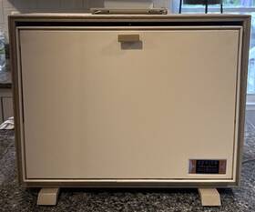 Y547l-1 Zenith Vintage Solid State Sterophonic Phonograph 1960s Suitcase Record Player