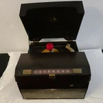 Vintage Rca Victor Victrola 9-Y-51 Phonograph & Radio 1950'S As Is. Fixed Price $71.00.