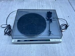Yamaha P-300 Record Player/ Turntable (read Description). Fixed Price $139.99.