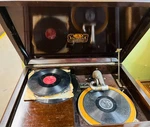 Victor Victrola VV-210 Antique Talking Machine With Storage Shellac 78RPM. Fixed Price $3000.00.