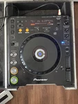 Pioneer CDJ-800 MK2 Cd/digital Media Player Turntable. Fixed Price $165.00.