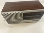 Vintage Soundesign Am Fm Table Radio Model 3030. Fixed Price $19.99.