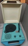 Truetone Vintage Record Player Model MAE-6203B Power, Spins, Sound. Arm Broken. Fixed Price $49.99.