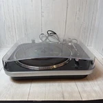 Innovative Technology ITUT-400 Usb Turntable Record Player Vinyl To MP3. Fixed Price $206.25.