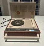 Vintage Realistic Portiplay Record Player Am Radio Woodgrain Tested & Working. Fixed Price $80.00.