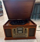 Crosley Musician 5-IN-1 Entertainment Center CR2485C-PA Turntable Cd Cassette Ra. Fixed Price $75.00.