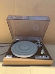 Yamaha YP-B4 Automatic Belt Drive Turntable Record Player For Parts/repair. Fixed Price $225.00.
