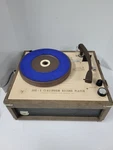 Vintage Audiotronics 300-E Classroom Record Player; 4-SPEED; Tested. Fixed Price $49.99.