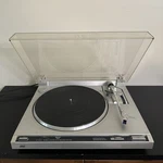 Jvc QL-A200 Quartz Turntable. Fixed Price $230.00.