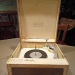 Vintage Original Webcor Maestro Lp Record Player Case 16" X 15" 9" Untested. Fixed Price $30.00.