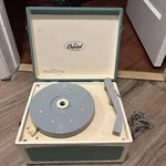 Capitol Vintage Portable Record Player Model 118 / For Parts. Fixed Price $35.00.