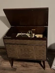 Truetone Vintage Record Player Console Stereo Hi-fi. Fixed Price $600.00.