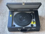 Electrohome Archer Vinyl Turntable Built-in Speakers Needs Stylus Tested Works. Fixed Price $40.00.