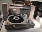 Vintage Wildcat Portable Record Player Stereo, Model V931P, For Parts/repair. Fixed Price $20.00.