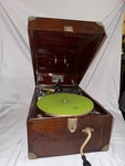 Antique Vtg 1920S Victor Talking Machine VV-50 Phonograph Record Player. Fixed Price $425.00.