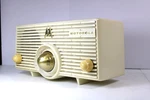 Vintage Old 50S Motorola Atomic Mid Century Jet Space Antique Bakelite Radio. Fixed Price $295.00.